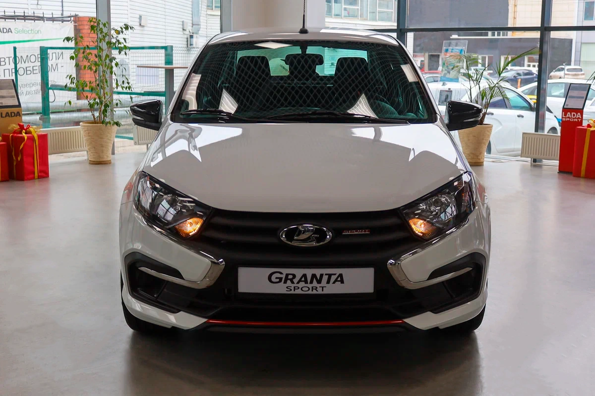 Lada Granta Sport Седан в Москва - фото №2