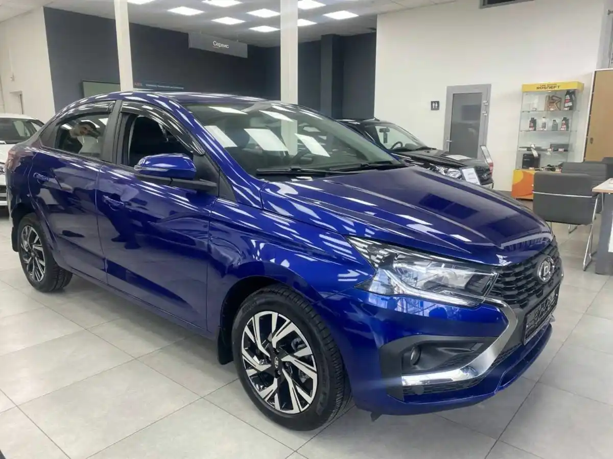 Lada Iskra Седан в Москва - фото №1