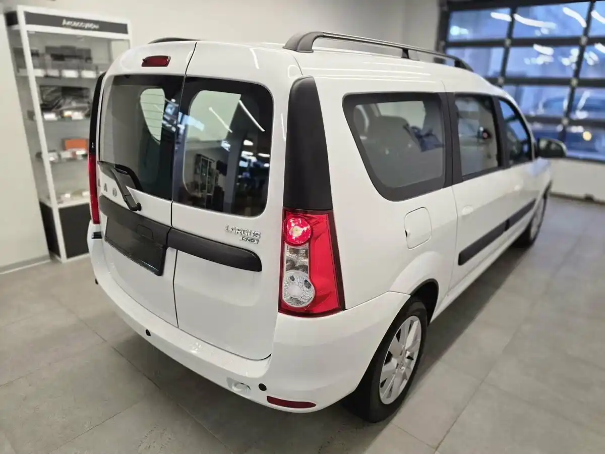 Lada Largus CNG в Москва - фото №4